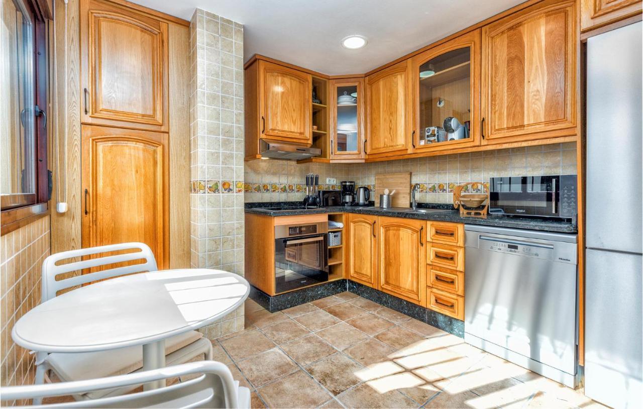 Gorgeous Home In Marbella With Kitchen מראה חיצוני תמונה