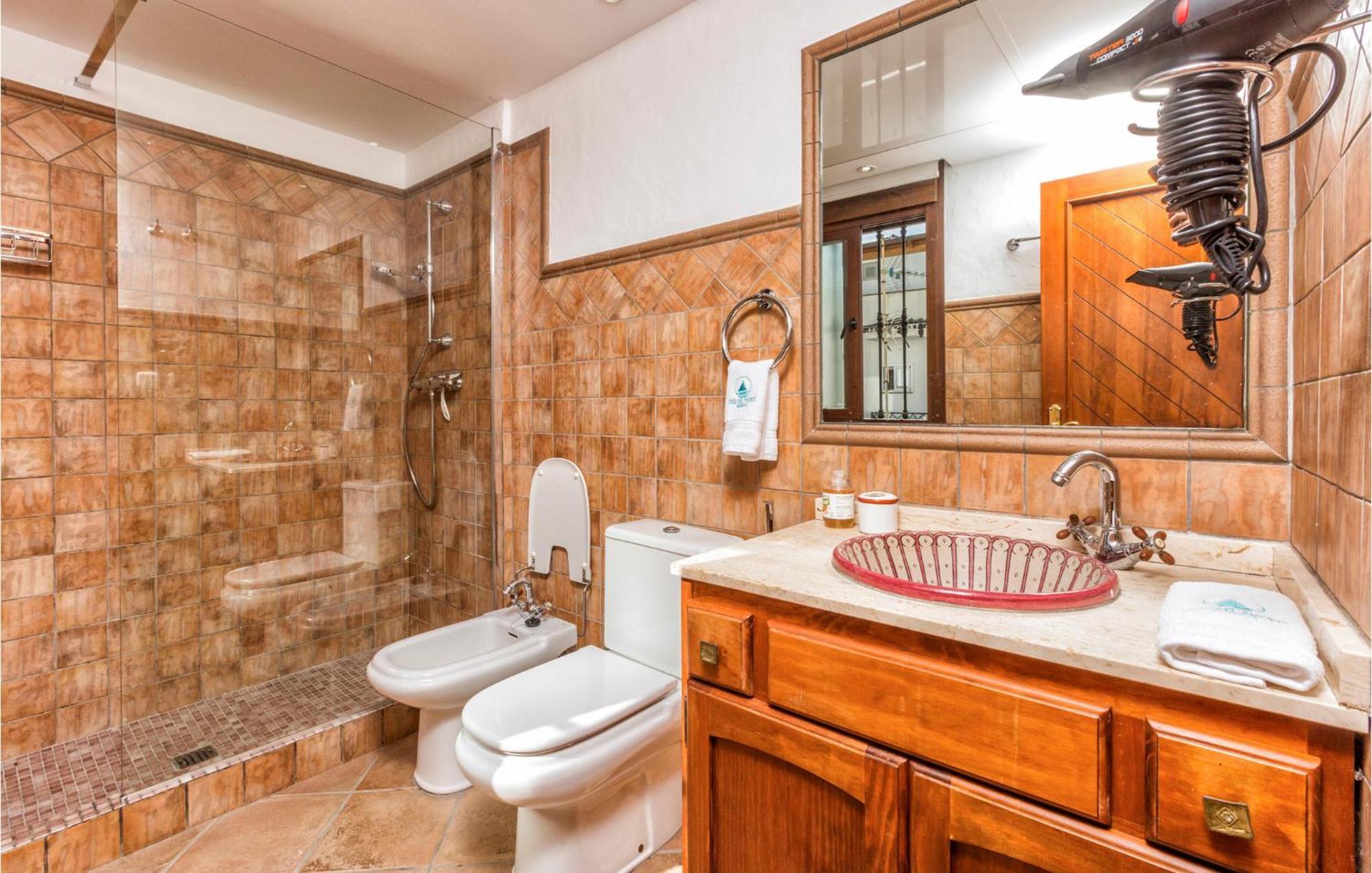 Gorgeous Home In Marbella With Kitchen מראה חיצוני תמונה